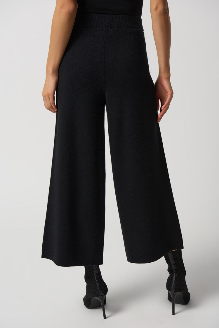 Joseph Ribkoff brings you these Sweater Knit Culotte Pants that are designed from the softest sweater material that feels like wearing a second skin. They're cut in a culotte silhouette for improved wearability and style. Dress them up with a stylish top, or wear them with your favourite tee for a cozy, casual outfit.