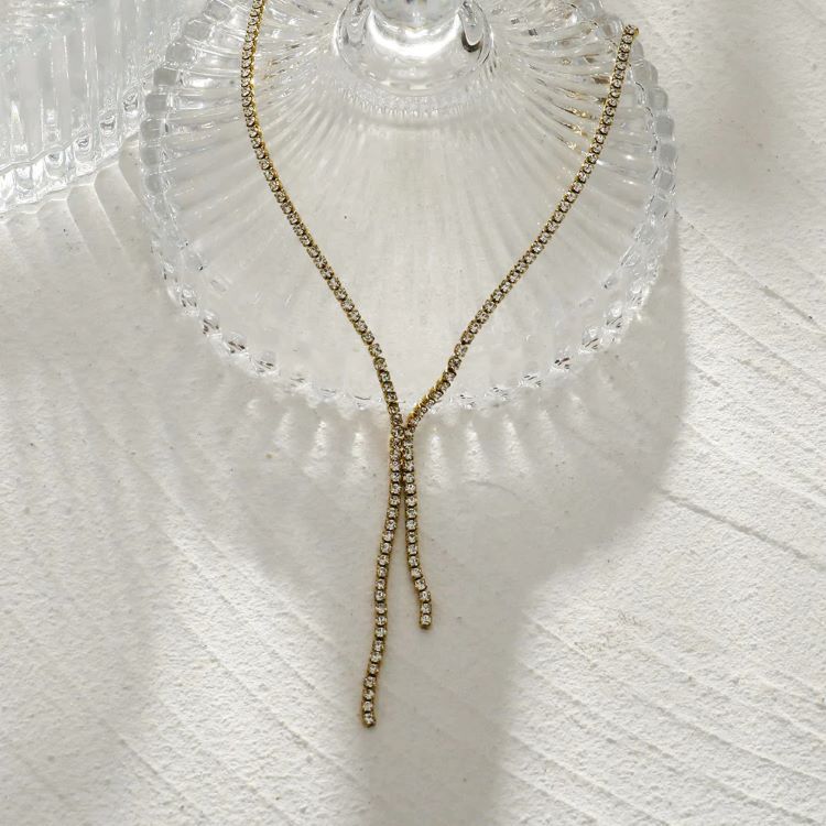 Diana Zirconia String Chain Necklace with a Lariat Detail