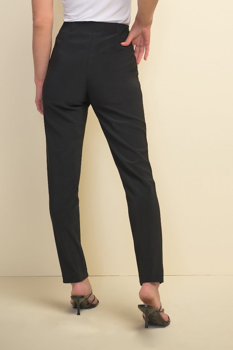 Pantalon à couture avant