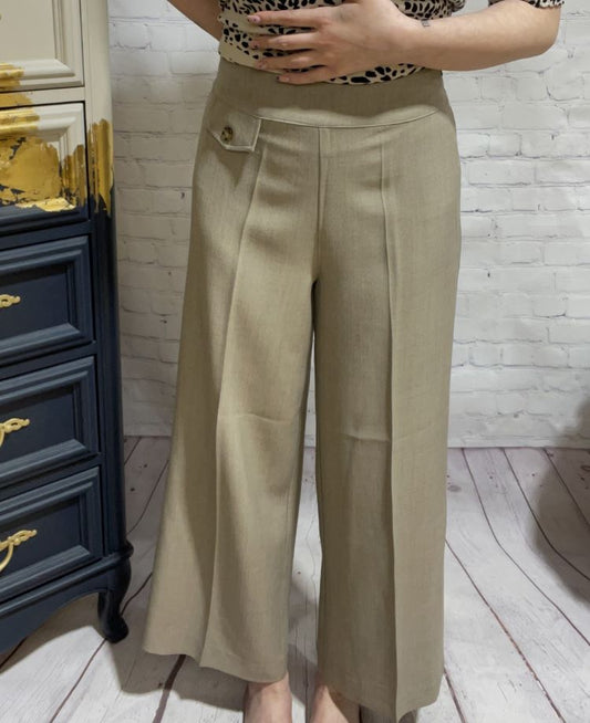 Kaffe Style: 10507288, KApita Cropped Pants, front view