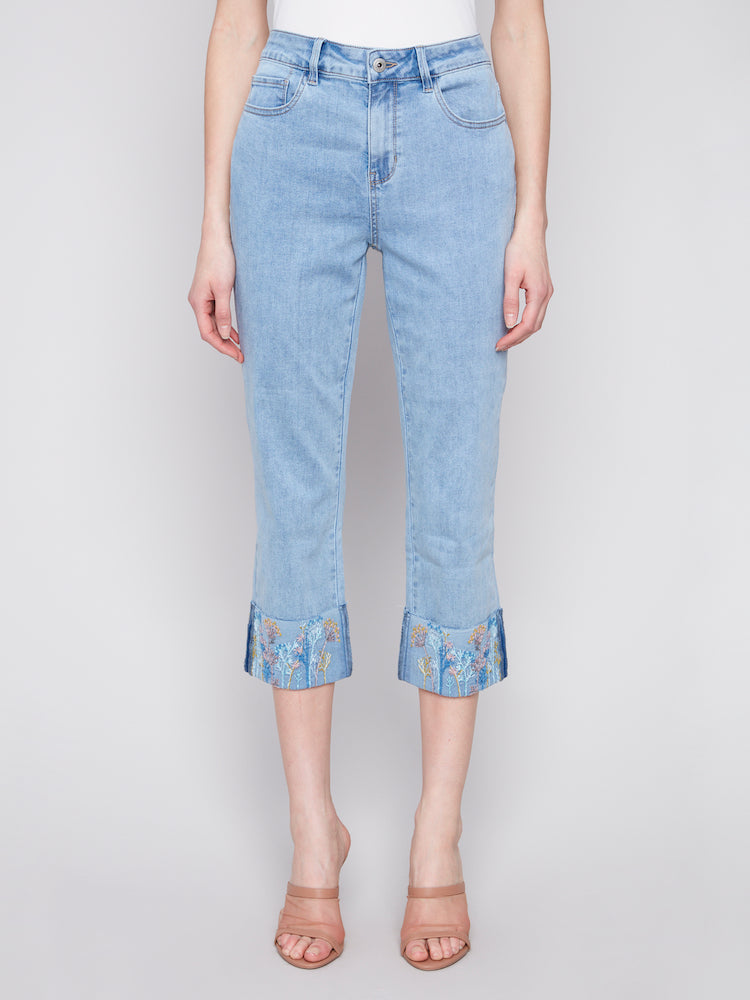 Embroidered Cuff Cropped Pant