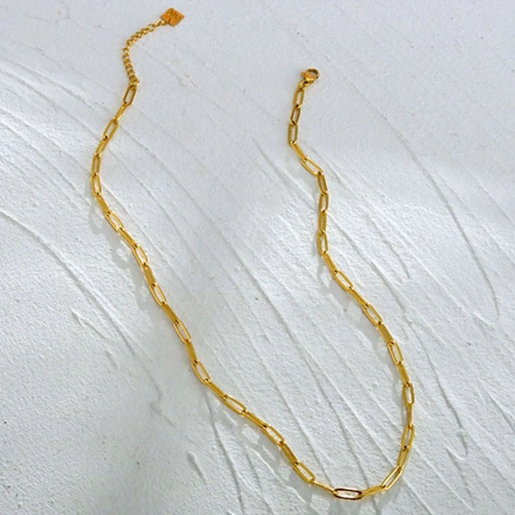 DALIA: Essential Gold Chain Link Paper-Clip Necklace