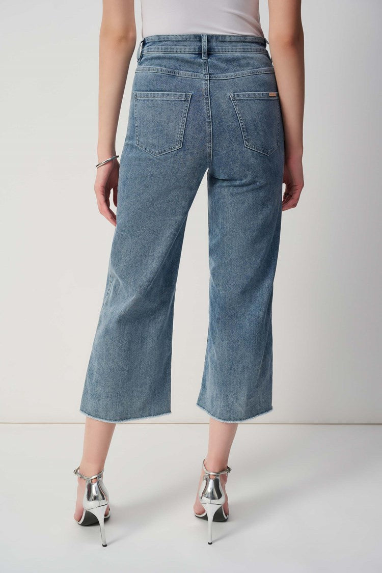 High-waisted Cropped Trousers