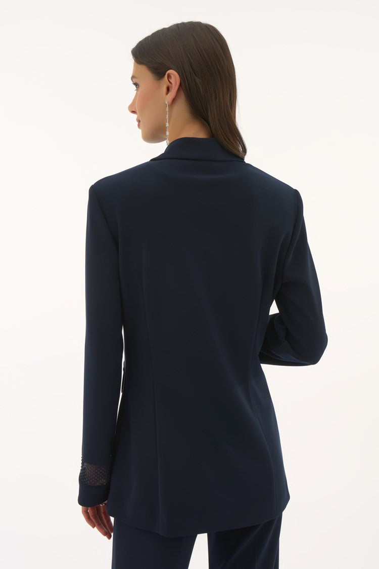 Minimalist Business Blazer