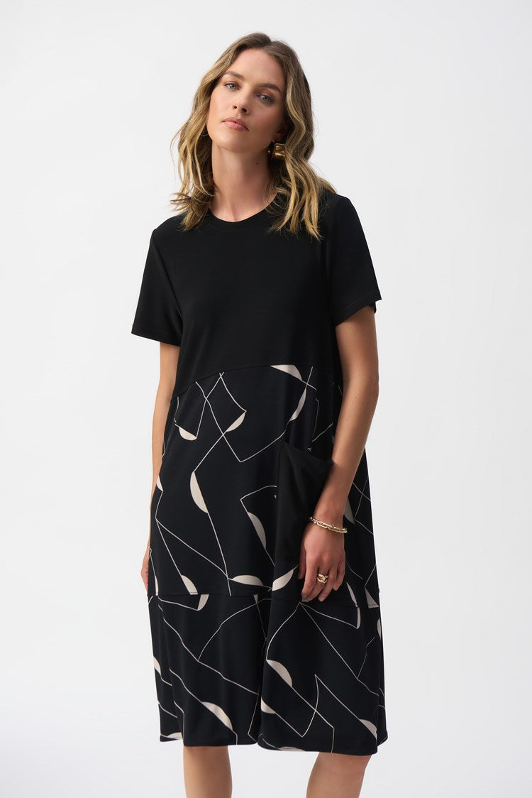 Geometric Print Trapeze Dress