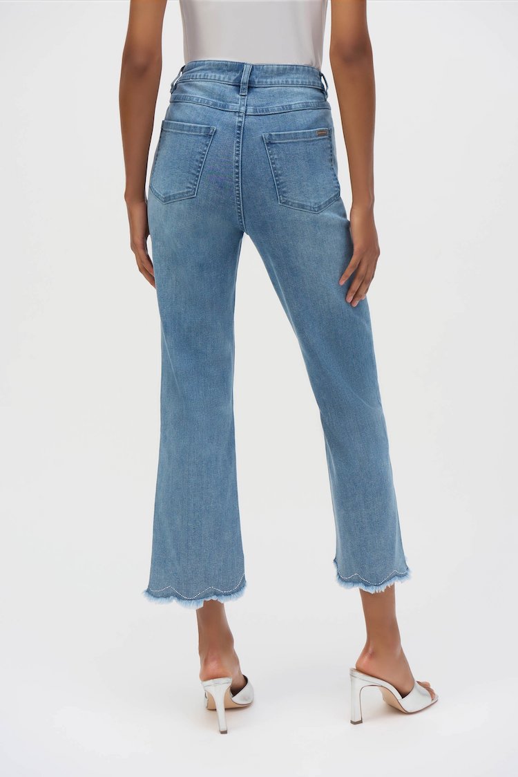 High-waisted Cropped Jeans