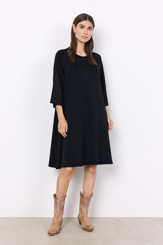 Banu 3/4 Sleeve Dress