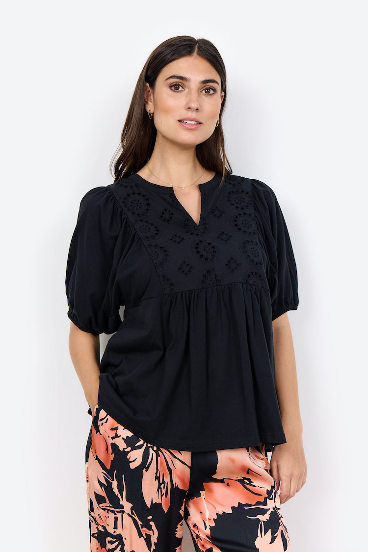 Loraine Blouse